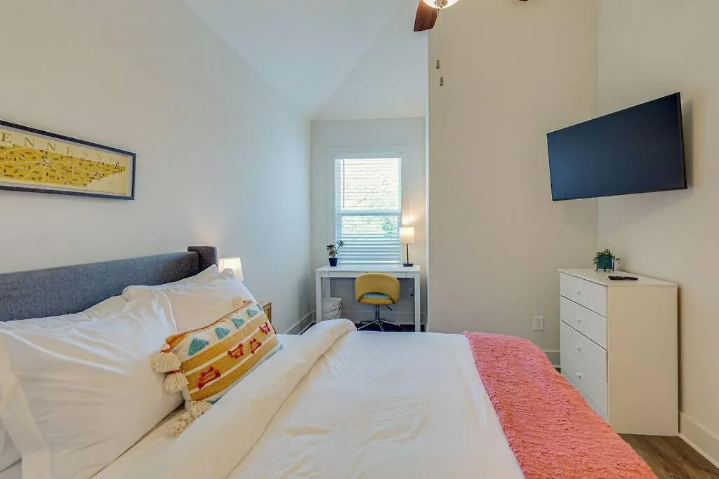 #Beststayevernashville 0*, Nashville United States